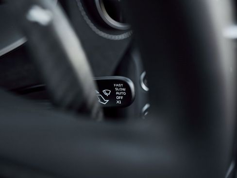 Used 2026 McLaren 750S Spider image 53