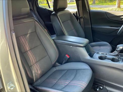 Used 2023 Chevrolet Equinox RS w/ LPO, Floor Liner Package image 26