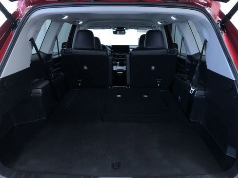 Certified 2025 Toyota Grand Highlander AWD image 31