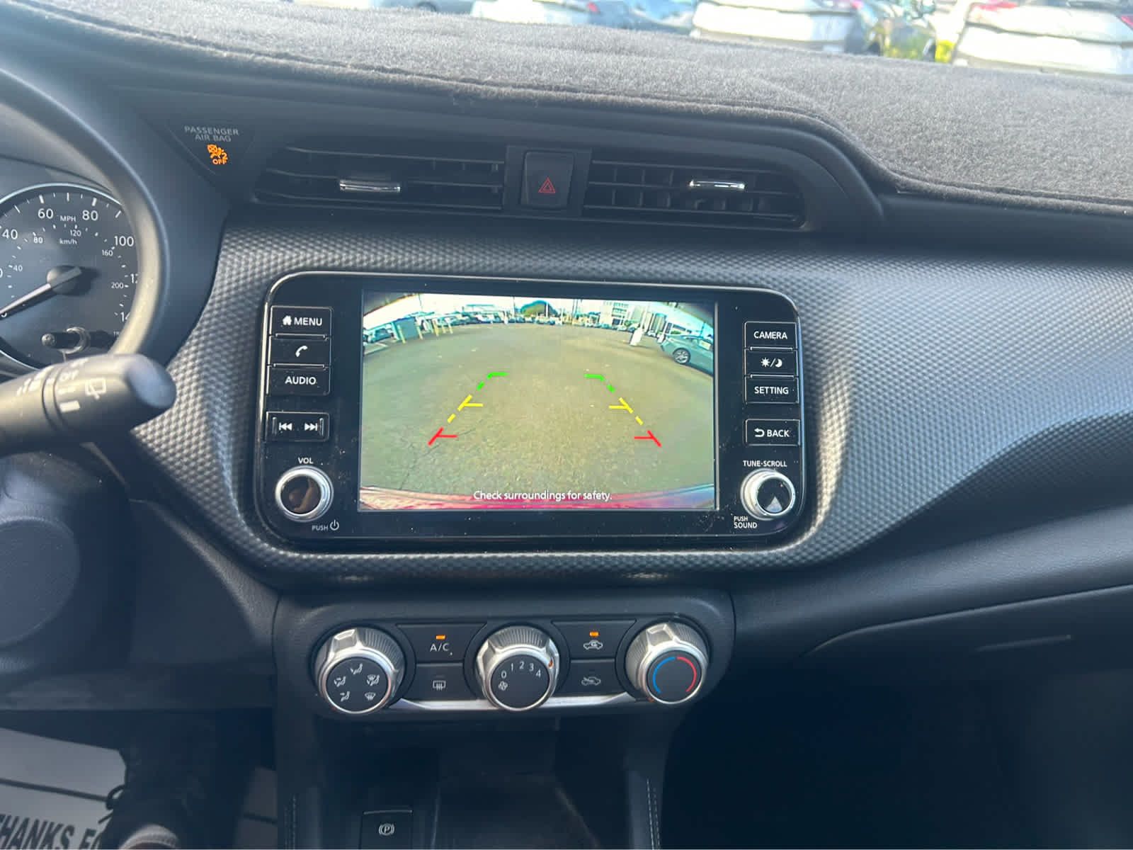 Used 2023 Nissan Kicks SV FWD image 8