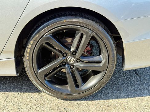 Used 2019 Honda Accord Sport image 79