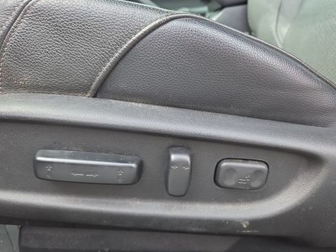 Used 2016 Honda Accord Touring image 11