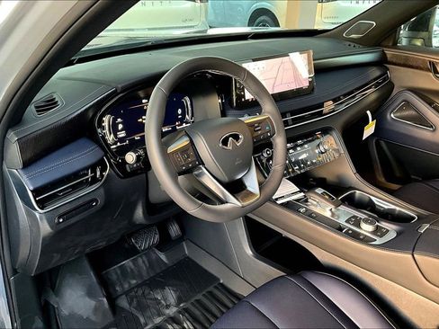 New 2026 INFINITI QX60 Sport image 21