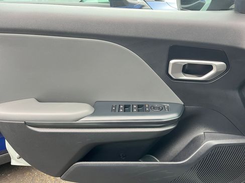 Used 2025 Kia K4 LXS image 20