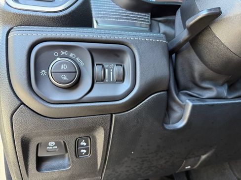 Used 2020 RAM 1500 Limited AWD/4WD image 26