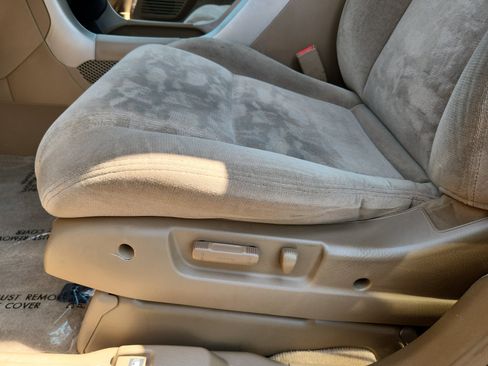 Used 2004 Honda Pilot EX image 14