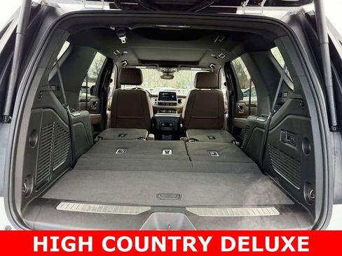 Used 2023 Chevrolet Tahoe High Country image 7