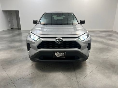 Used 2024 Toyota RAV4 LE image 2