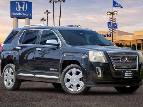 Used 2015 GMC Terrain Denali FWD image 2