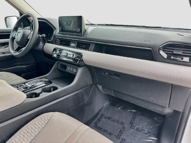 Certified 2023 Honda Pilot LX image 33