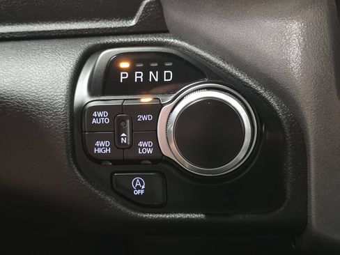 Used 2021 RAM 1500 Big Horn AWD/4WD image 33