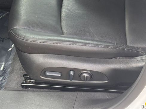 Used 2024 Chevrolet Malibu LT image 23