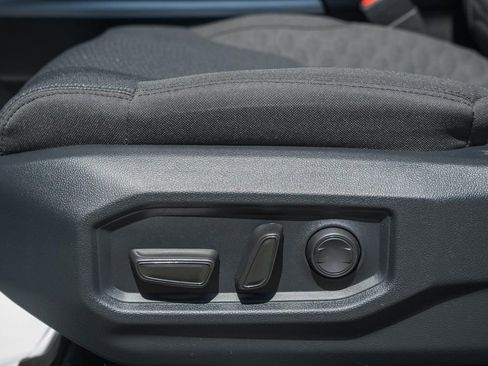 New 2026 Toyota Tundra SR5 AWD/4WD image 37