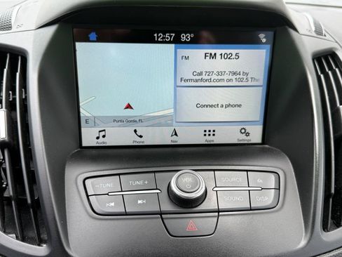 Used 2018 Ford Escape SEL w/ Ford Safe & Smart Package FWD image 12