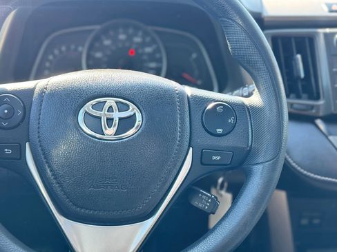 Used 2015 Toyota RAV4 XLE image 13
