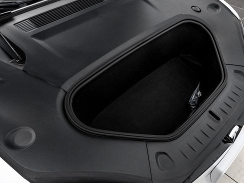 Used 2023 Tesla Model S Base image 58