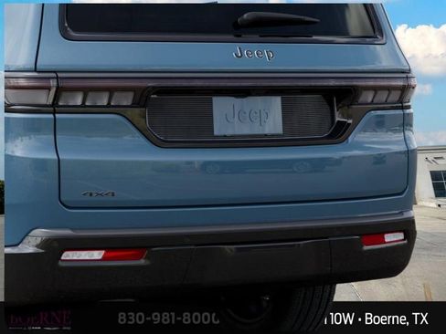 New 2026 Jeep Grand Wagoneer Limited AWD/4WD image 13