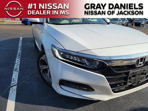 Used 2019 Honda Accord EX image 8