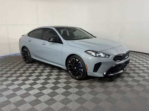 Used 2026 BMW M235i xDrive w/ Technology Package AWD/4WD image 7