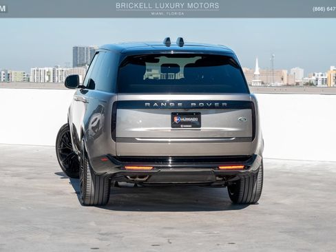 Used 2023 Land Rover Range Rover SE AWD/4WD image 3