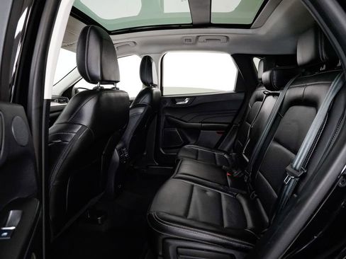 Used 2022 Ford Escape SEL w/ Technology Package image 25