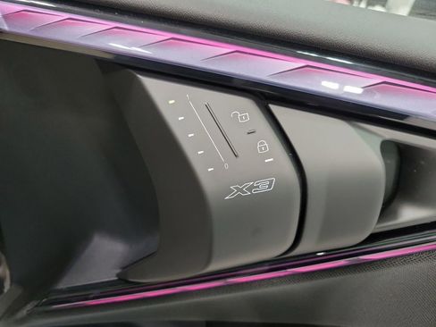 Used 2025 BMW X3 xDrive30i w/ Premium Package image 29