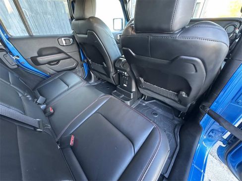 Used 2024 Jeep Wrangler Unlimited Rubicon image 16
