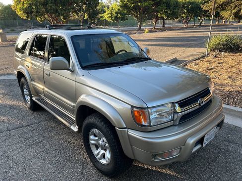Used 2001 Toyota 4Runner Limited RWD image 11
