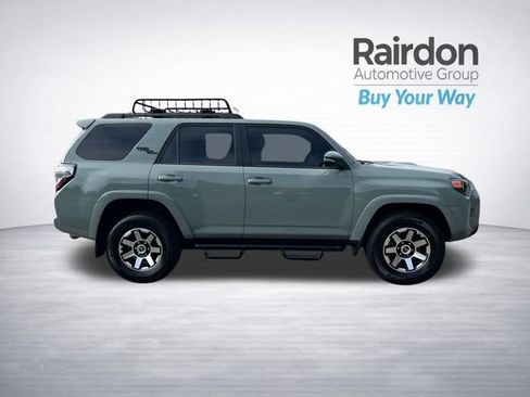 Used 2023 Toyota 4Runner TRD Off-Road Premium w/ Moonroof Package AWD/4WD image 8