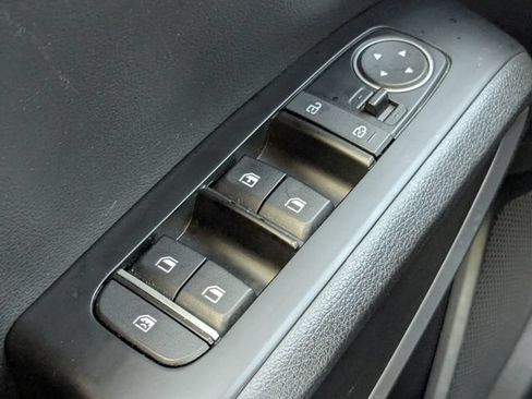 Certified 2024 Kia Soul LX w/ Option Group 015 FWD image 25