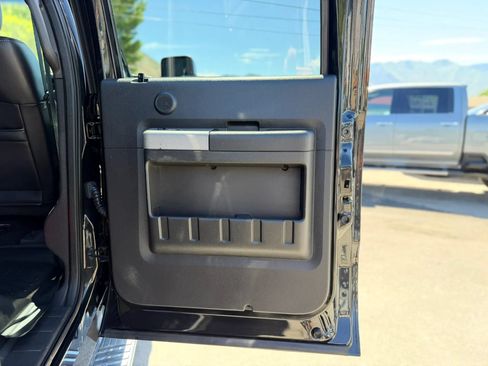 Used 2015 Ford F350 Lariat w/ Lariat Ultimate Package AWD/4WD image 24