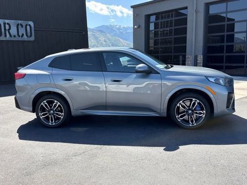 Used 2025 BMW X2 xDrive28i AWD/4WD image 5