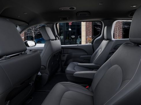 New 2026 Chrysler Pacifica Select FWD image 23
