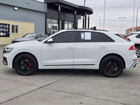 Used 2023 Audi Q8 Prestige AWD/4WD image 43