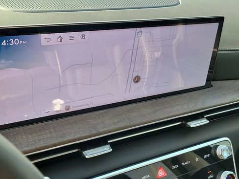 New 2026 Genesis GV80 2.5T Advanced image 29