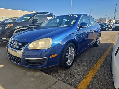 Used 2009 Volkswagen Jetta SEL