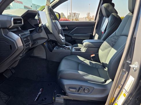 New 2026 Toyota Tacoma TRD Off-Road image 5