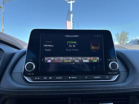 Used 2023 Nissan Rogue SV AWD/4WD image 20