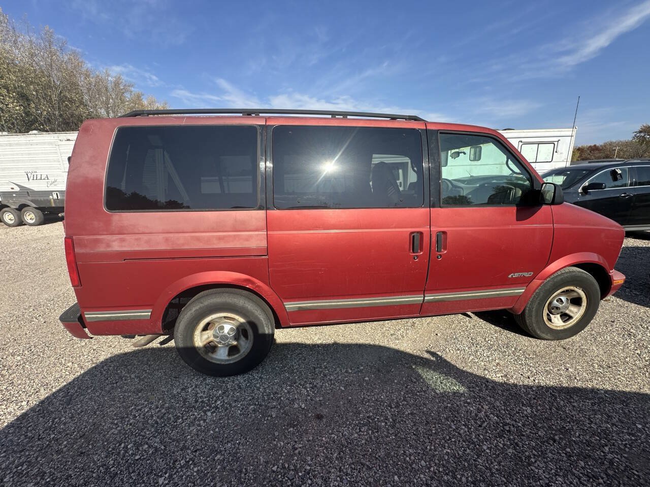 Used 1998 Chevrolet Astro Passenger RWD image 6