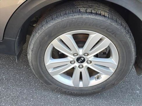 Used 2019 Kia Sportage LX image 6