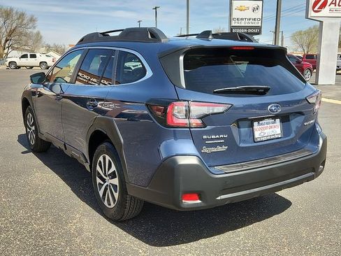 Used 2025 Subaru Outback Premium w/ Popular Package #1A image 3