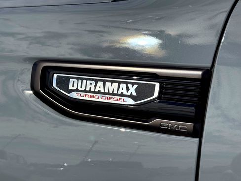 Used 2024 GMC Sierra 1500 AT4X w/ AT4X AEV Edition image 3