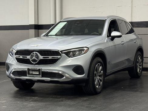 Certified 2024 Mercedes-Benz GLC 300 image 7