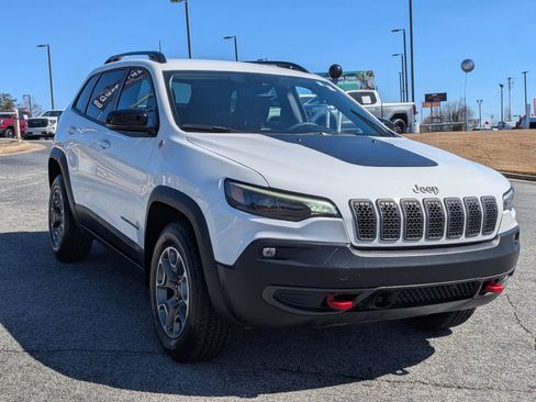 Used 2022 Jeep Cherokee Trailhawk w/ Premium Leather Package image 3