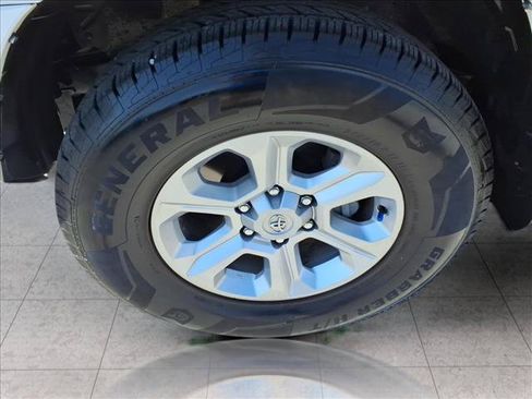 Used 2024 Toyota 4Runner SR5 Premium AWD/4WD image 14