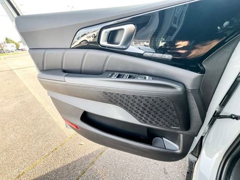 New 2026 Kia Carnival SX Prestige image 19