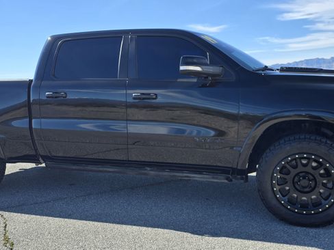 Used 2019 RAM 1500 Laramie image 3
