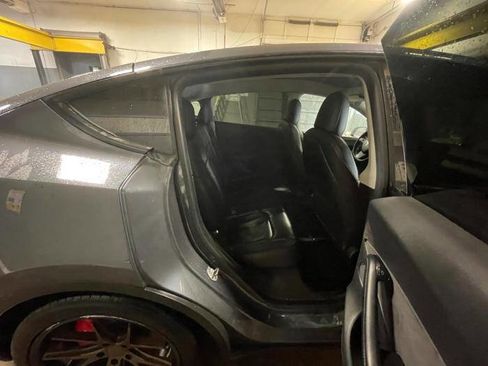 Used 2020 Tesla Model Y Performance AWD/4WD image 29