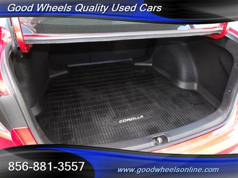 Used 2020 Toyota Corolla SE image 22
