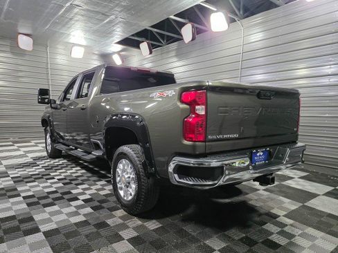 Used 2022 Chevrolet Silverado 3500 LT w/ All Star Edition AWD/4WD image 7